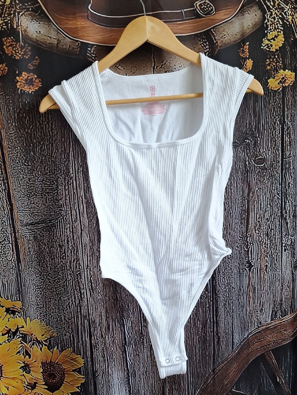 NOBO White Ribbed Sleeveless Bodysuit